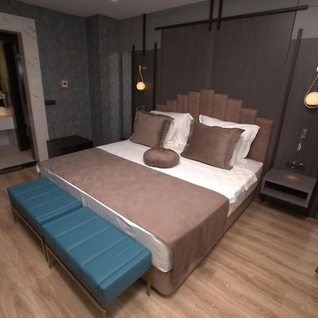 The Green Park Gaziantep Ngoại thất bức ảnh A bedroom at the hotel