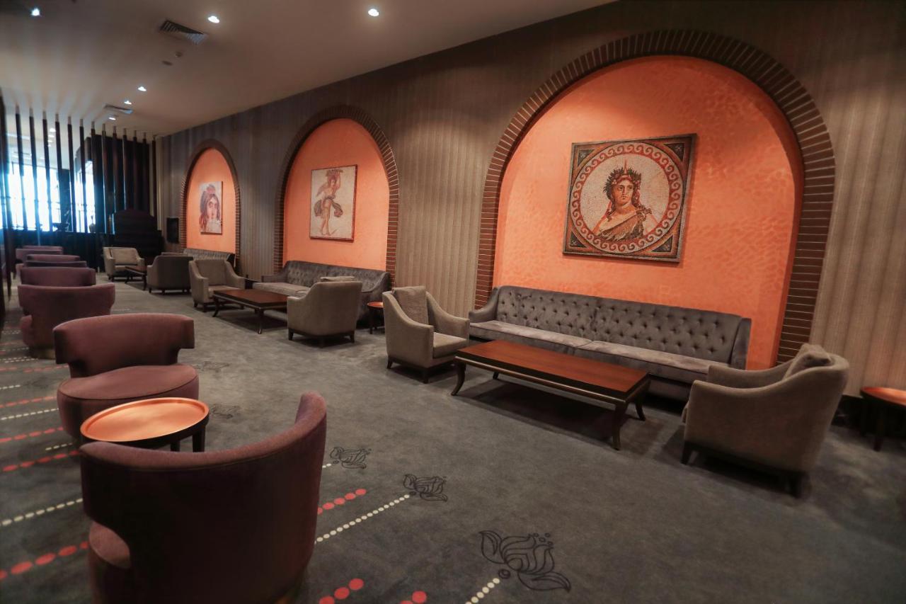 The Green Park Gaziantep Ngoại thất bức ảnh The lounge at the station