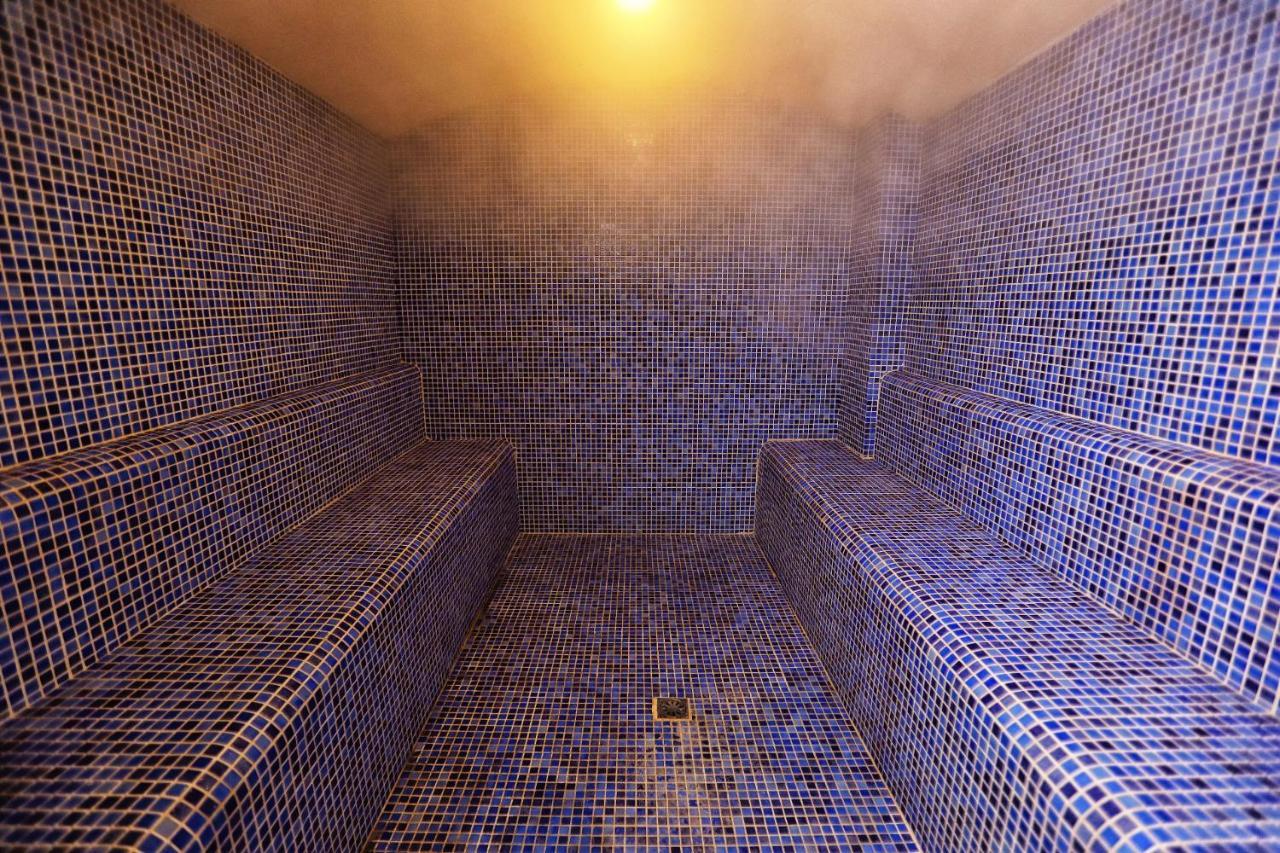The Green Park Gaziantep Ngoại thất bức ảnh A steam room